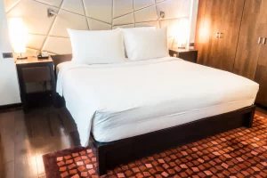 custom solid wood bedroom furniture